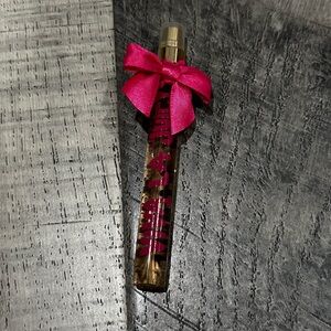 Juicy Couture Viva La Juicy with Pink Ribbon